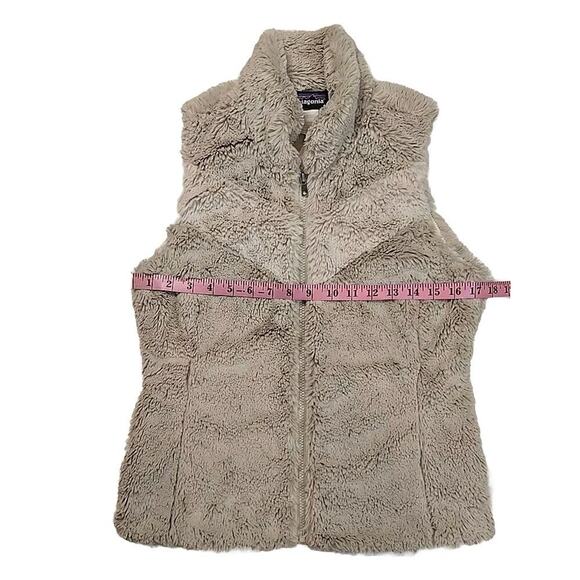 PATAGONIA Women's Pelage Fleece Fur Vest Bleached Stone Sz Small - Picture 7 of 10